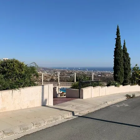 Breath-taking Guest On Hill Top * Mesa Geitonia