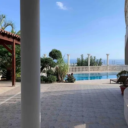 Apartament Breath-taking Guest On Hill Top